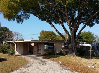 11824 104th St, Largo, FL 33773