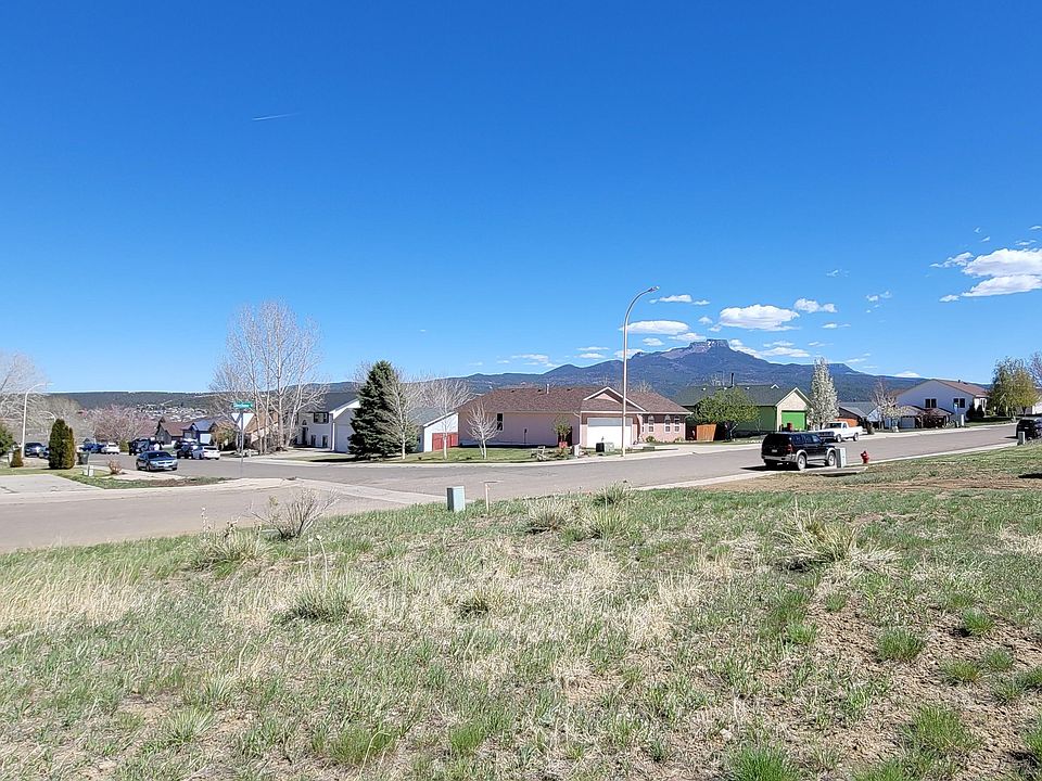 2nd image of 807 Shoshone St Lot 4