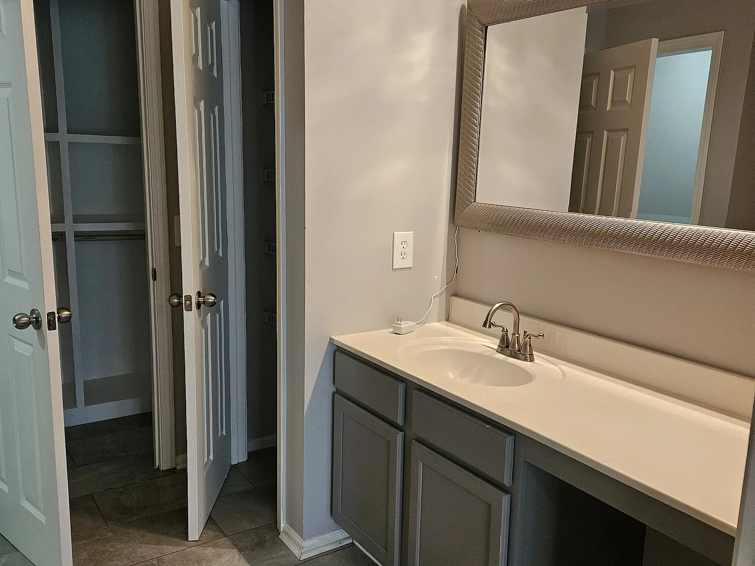 3 bed, 1629 sqft, $2,500 — Photo 4