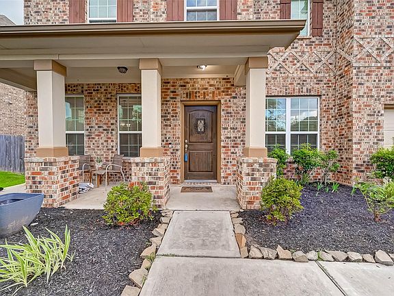 3rd image of 20714 Slate Ct