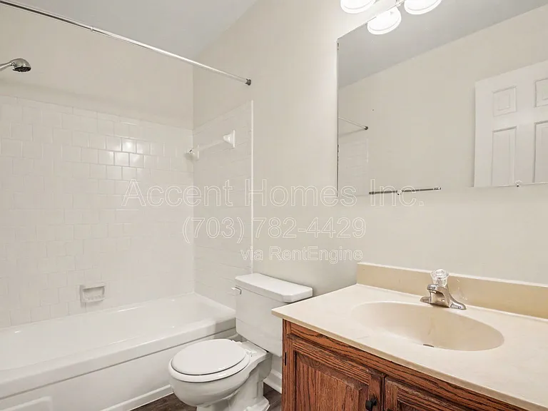 449 Old Town Ct — Photo 15