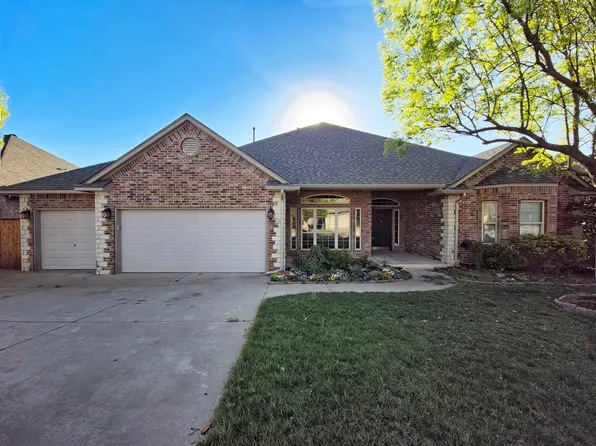 16008 Bravado Pl, Edmond, OK 73013