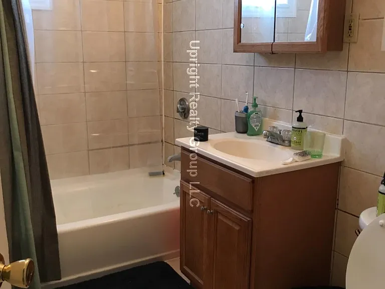 107 Sydney St #2 — Photo 3