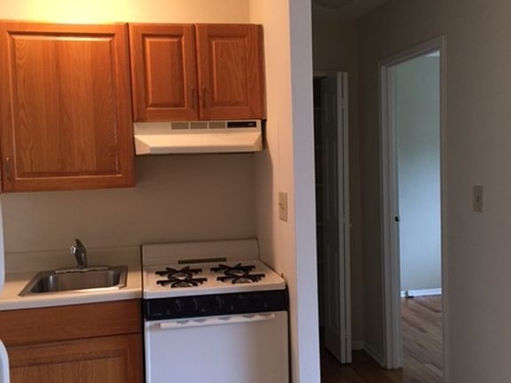 Kitchen (2)
