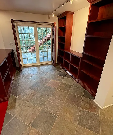 11760 S Riverwood Rd — Photo 57