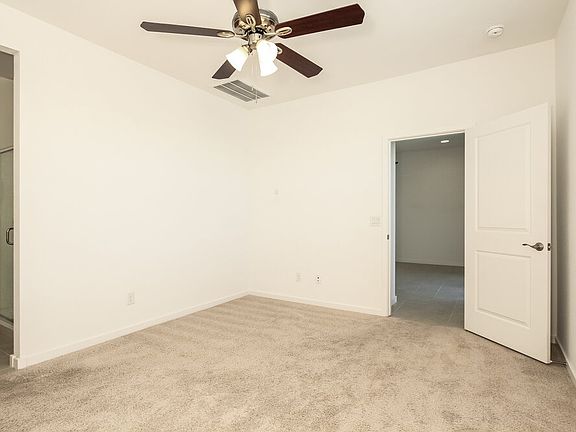 5th image of 4810 S 107th Ln
