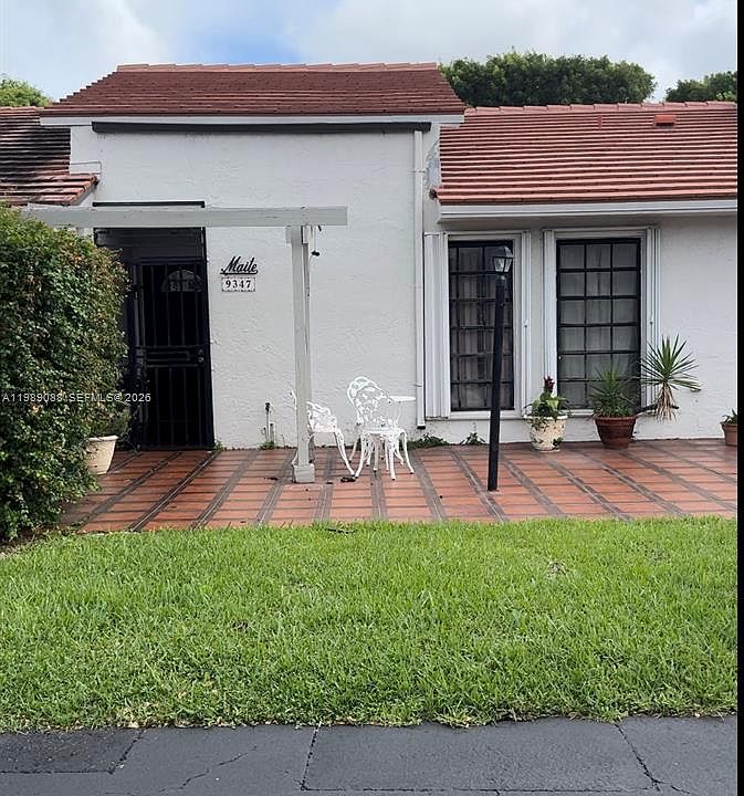 1st image of 9347 SW 7th Ln