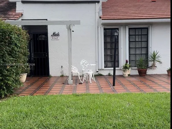 9347 SW 7th Ln, Miami, FL 33174
