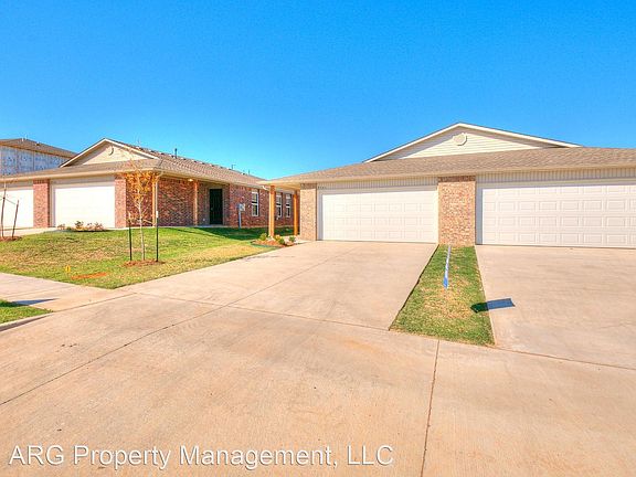 3rd image of 9523 Blacktail Cir