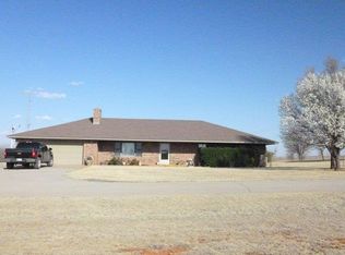 20267 E 1027th Rd, Elk City, OK 73644