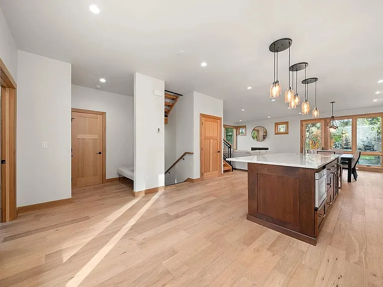 1417 S Ivory St — Photo 6