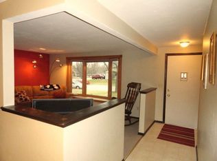 2610 Mary Jo Ct, Green Bay, WI 54311