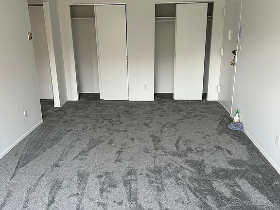 3rd image of 4 S Marion Pl APT 2A