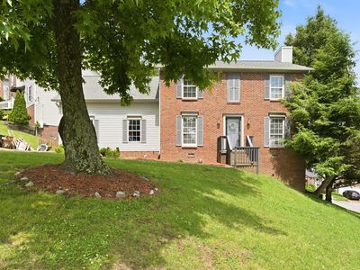 1716 Champions Dr, Nashville, TN, 37211