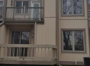 3265 Windermere Dr, Bushkill, PA 18324