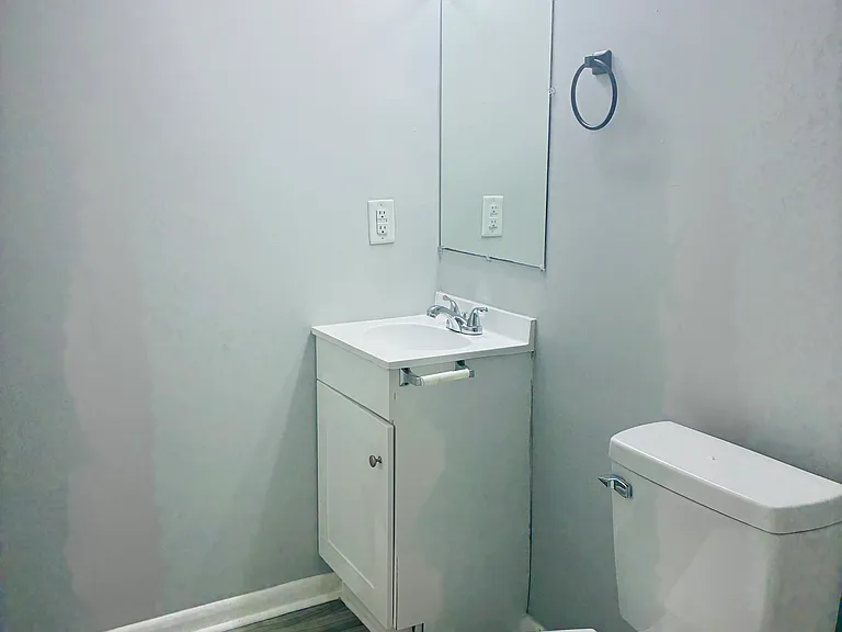 409 Orange St — Photo 10
