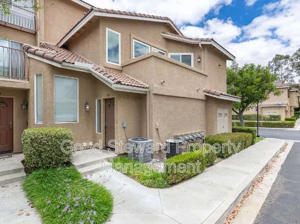 7914 E Monte Carlo Ave, Anaheim, CA 92808