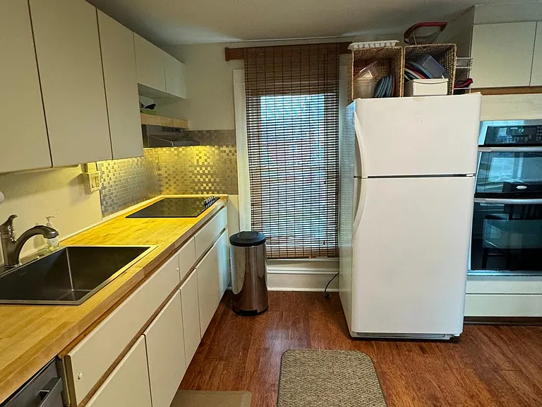 7 Monroe St #2 — Photo 4