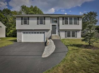 23 Coaker Ave, Hooksett, NH 03106