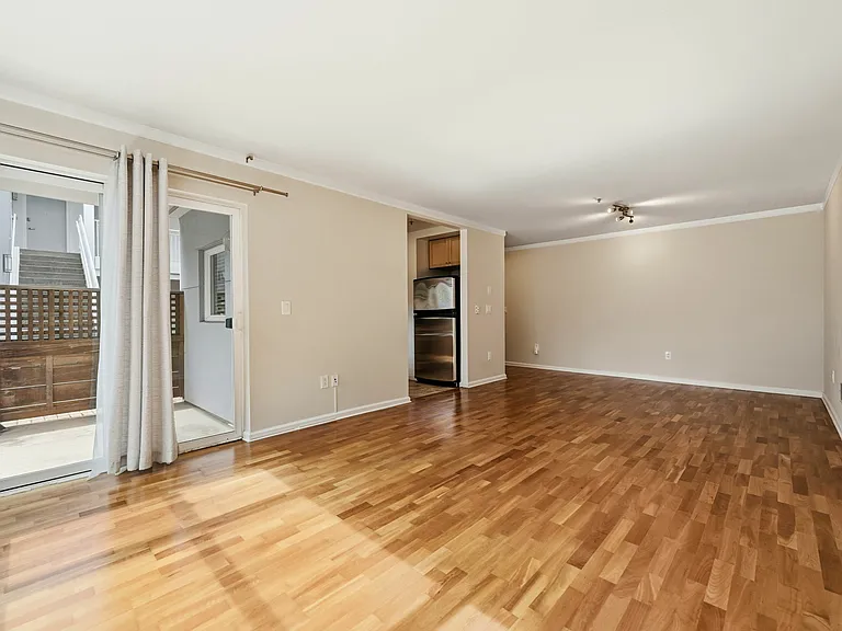 2001 McAllister St #145 — Photo 3