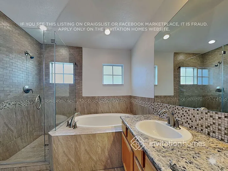 10508 Marlington Pl — Photo 12