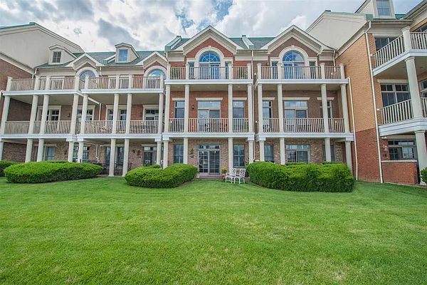 Rented by Keller Williams City Life Realty | media 1