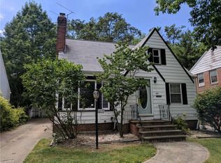 5222 Homewood Ave, Maple Heights, OH