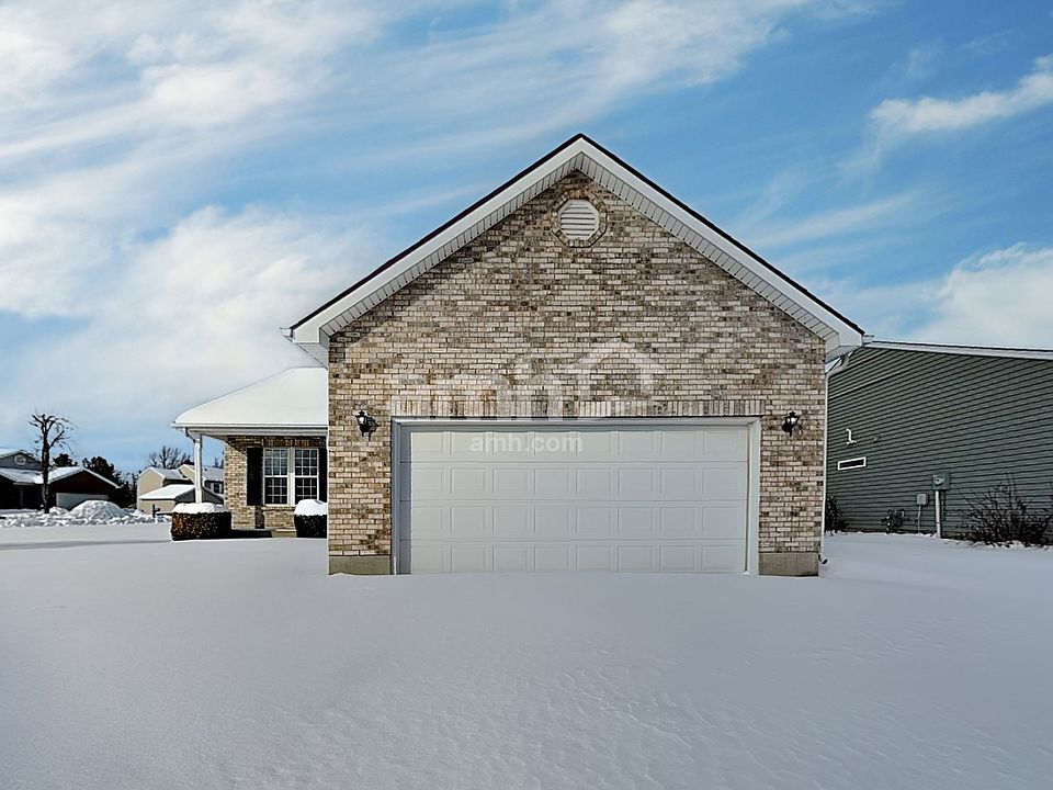 1st image of 4 Berry Ct
