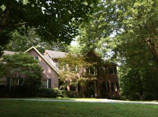 8025 Whitestone Rd, Knoxville, TN 37938