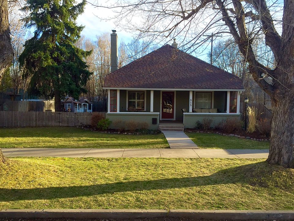 1st image of 815 E Caramillo St