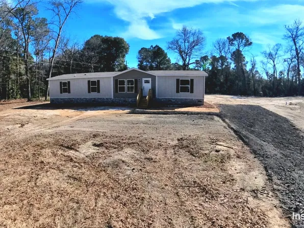 108 Martin Dr, Eutawville, SC 29048