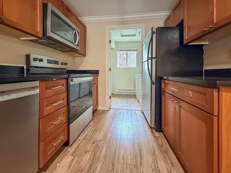 1011 156th Ave NE #C316 — Photo 21