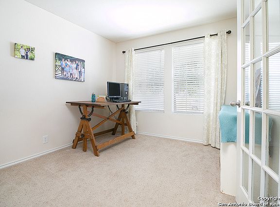 2nd image of 11722 Oakbrooke Hl