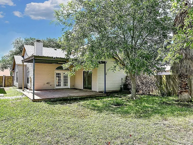 4026 Winter Sunrise Dr — Photo 14