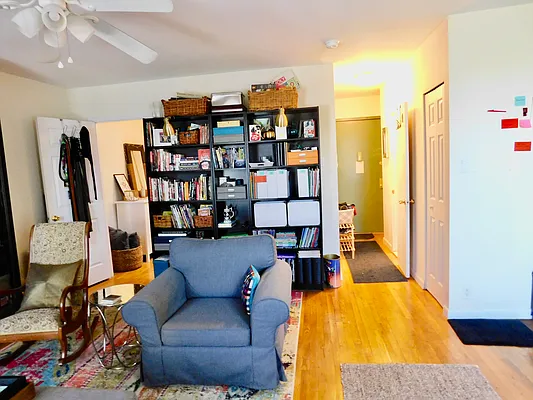 Rented by R New York | media 10