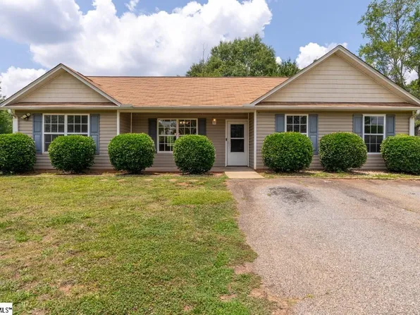 366 Edwards Rd, Lyman, SC 29365