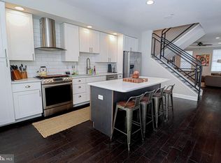 101 W Ropewalk Ln, Baltimore, MD 21230