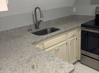 70 North St UNIT D, Hyannis, MA 02601