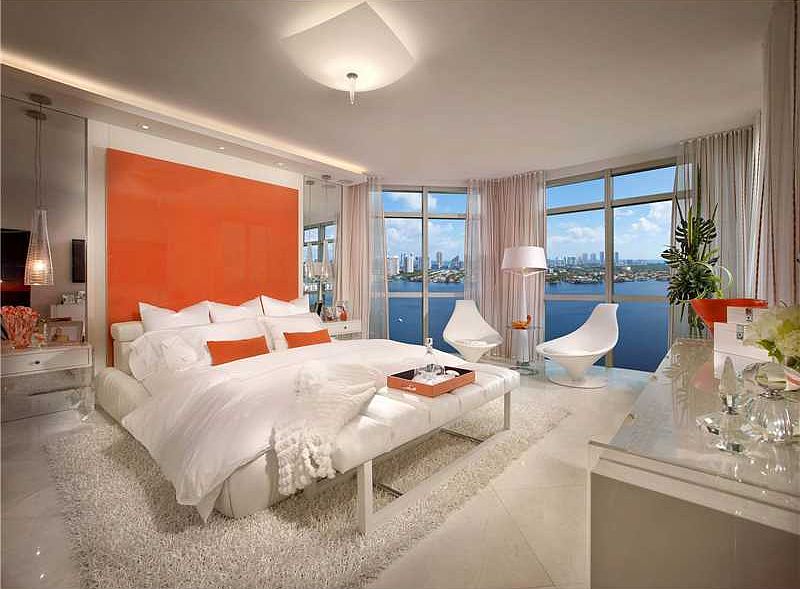 1st image of 17101 Biscayne Blvd