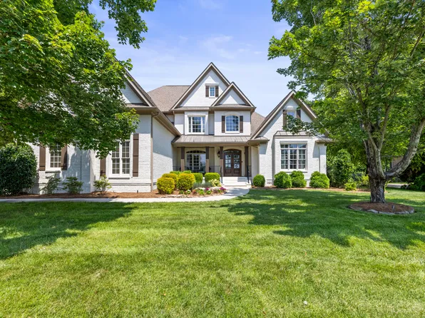 3295 Enclave Bay Dr, Chattanooga, TN 37415