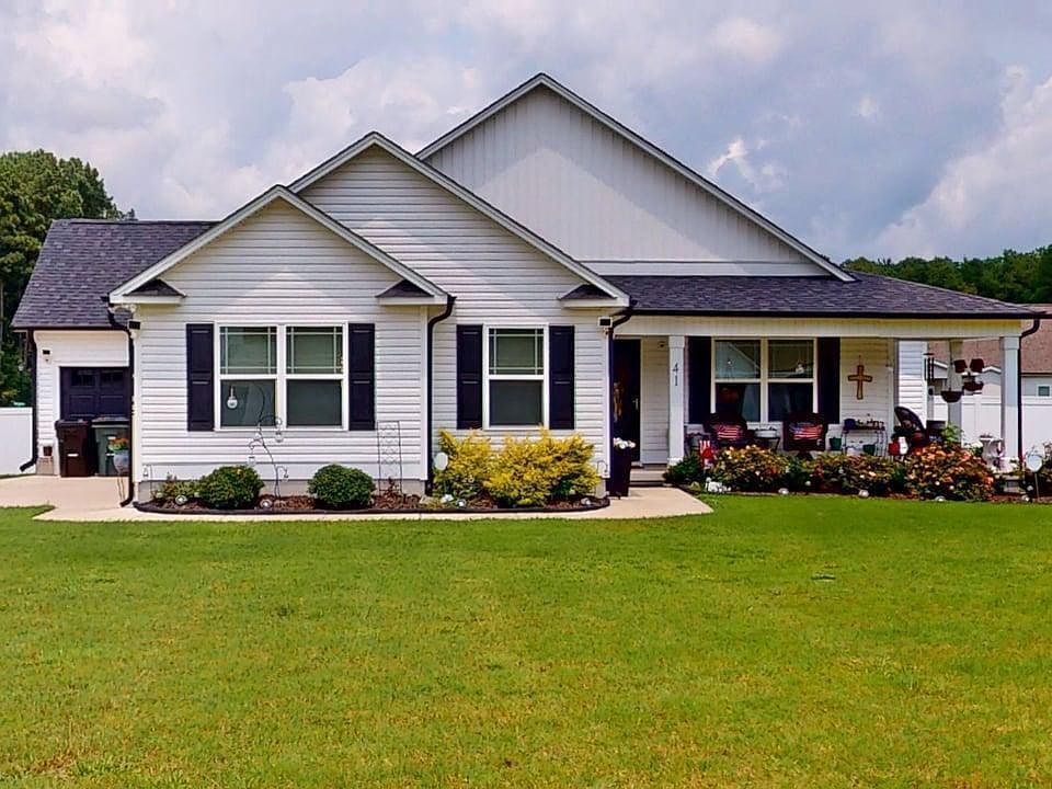 1st image of 41 River Banks Drive
