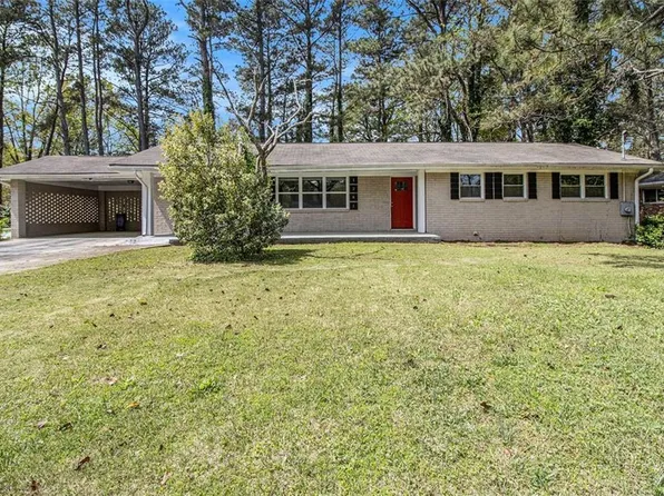 1281 Lee Ann Dr, Decatur, GA 30035