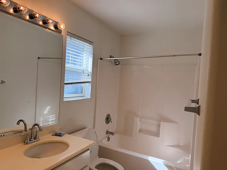 5 Duray Ct — Photo 12