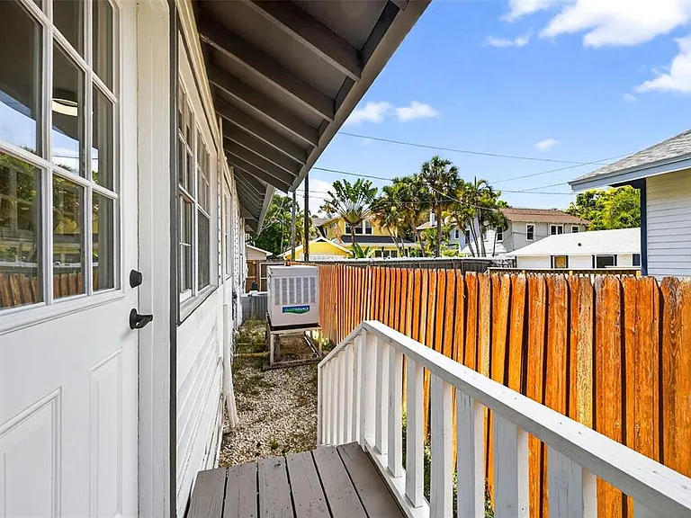 1330 Cherry St NE — Photo 40