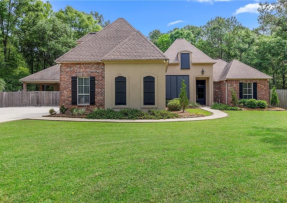 1st image of 108 Secluded Forest Way
