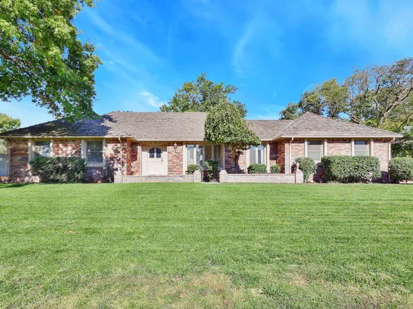 9844 W Harvest Ln, Wichita, KS 67212