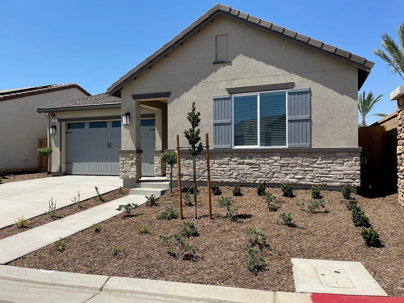 4 bed, 1612 sqft, $2,350 — Photo 1