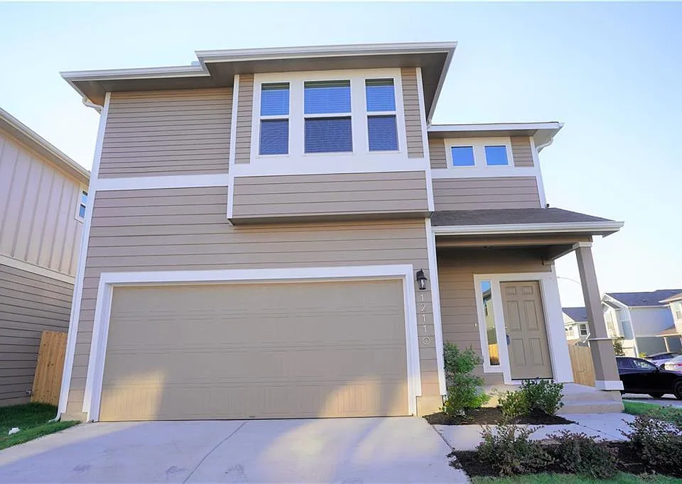12110 Tolson Dr