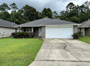 690 Mozingo Ln, Pensacola, FL 32514