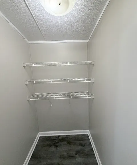 Walk in pantry